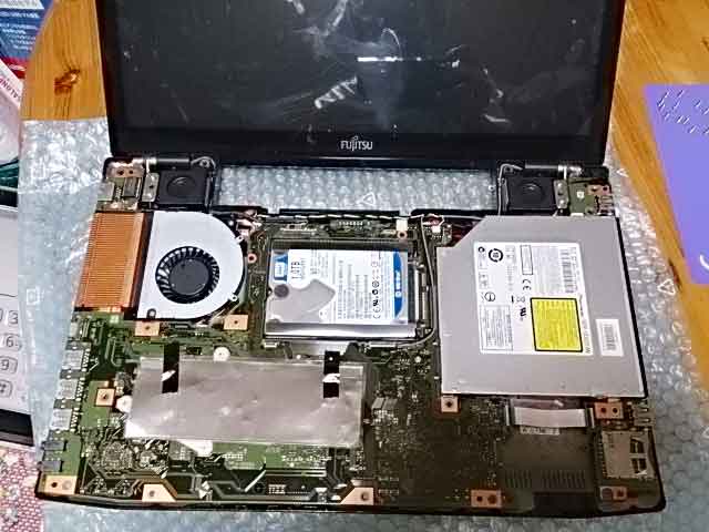 異常があるHDDの交換イメージ