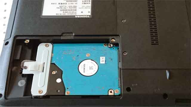 福岡市博多区 HDD故障／交換 - ノートPC修理