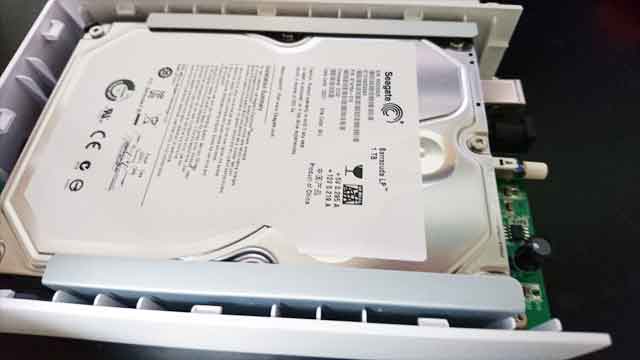 IO-DATA HDCA-U1.0W HDD故障データ復旧取り出し修理