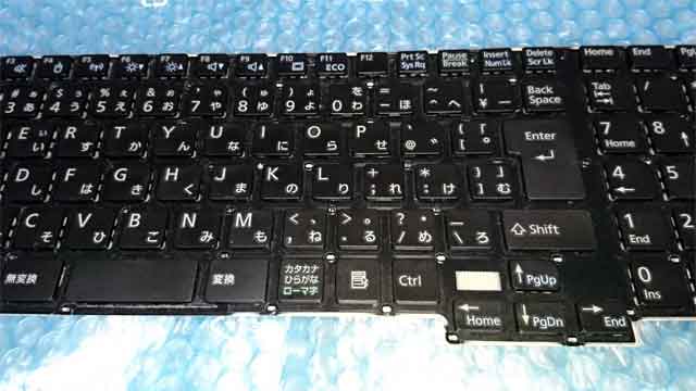 福岡市東区の修理実績-ノートパソコンのキーボードユニット交換