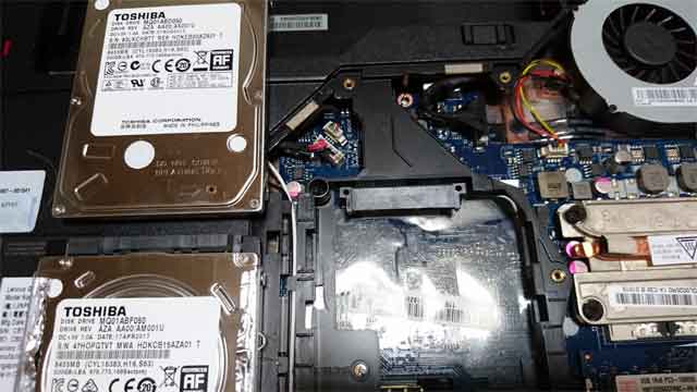 福岡市東区: ハードディスク故障/交換 - Lenovoのノートパソコン修理