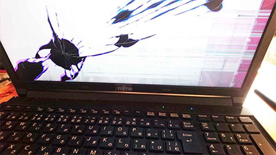 ノートPCの液晶が割れた・画面の不具合
